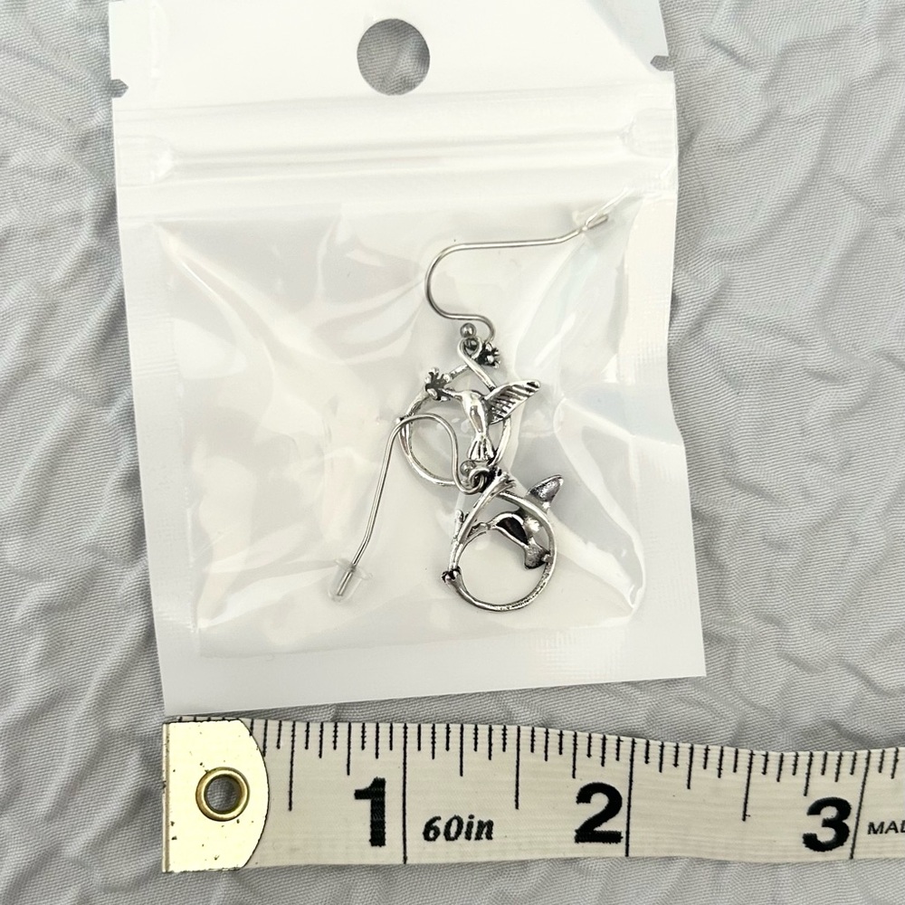NEW - Aspen Jewelry Silver Hummingbird Dangly Earrings - Picture 3 of 5